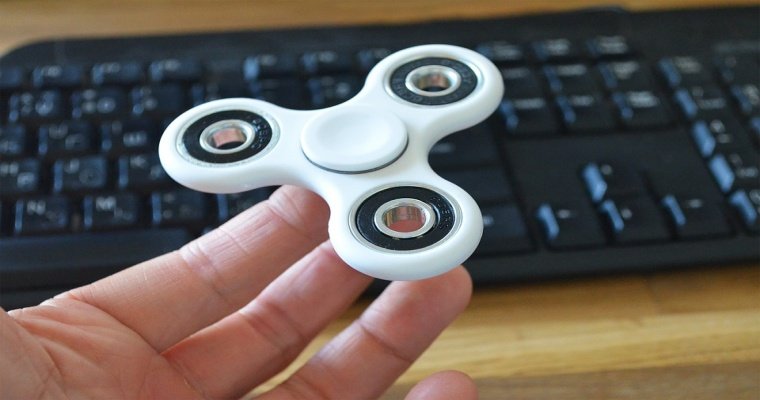 This Fidget spinner app is sending user data to Chinese server